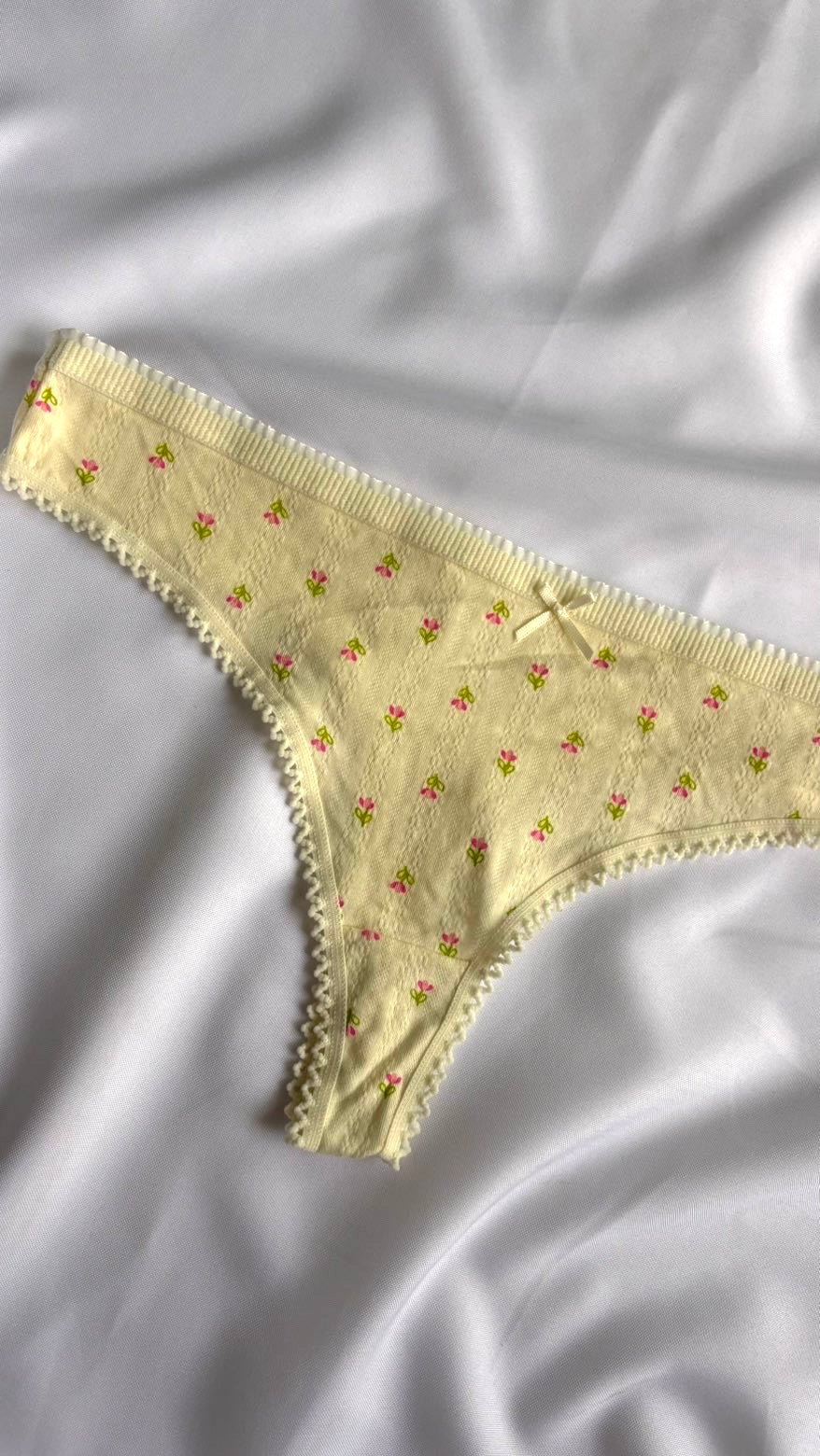 Tanga roses and beige
